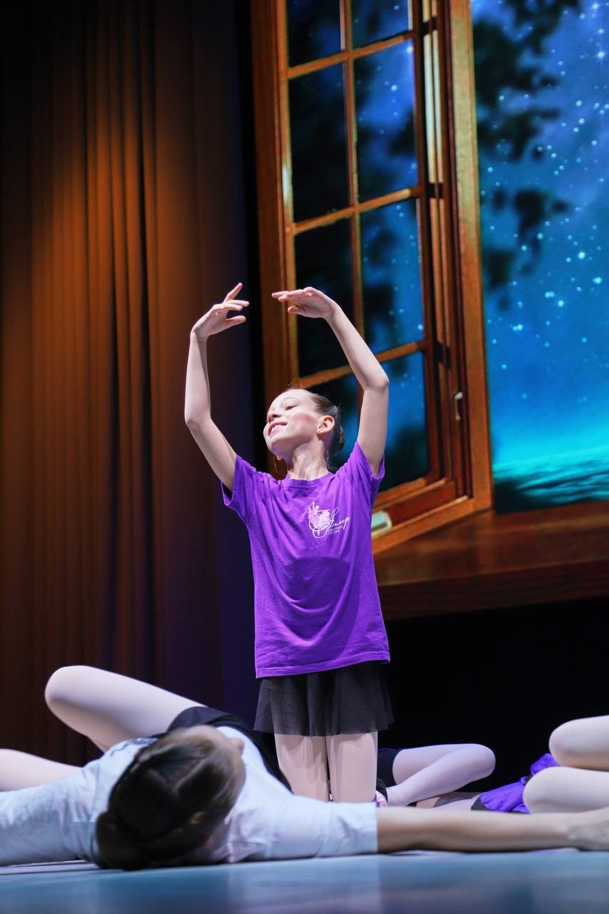 Сцена. Фотограф видеограф широкого профиля Денис Захаров