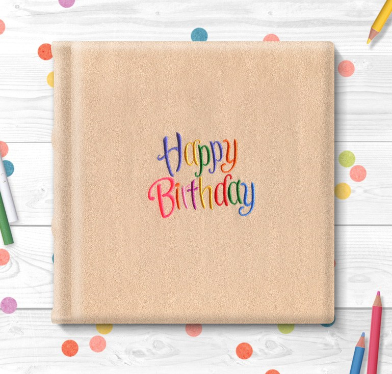 Фоткниги. Фотостудия Roomy в Краснодаре | Семейные и детские съёмки дней рождения от 1 до 5 лет, аренда зала фотостудии