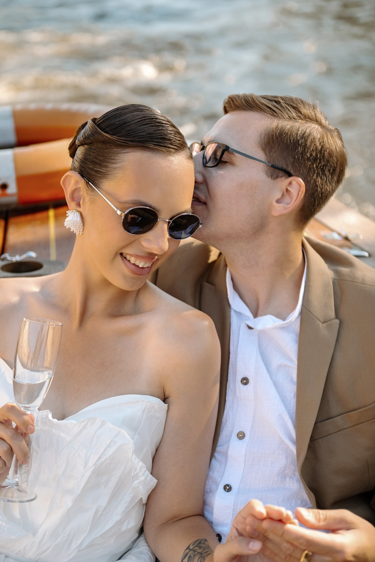 Свадьба на катере. Свадебный и сеейный фотограф в Санкт-Петербурге Елена Худякова