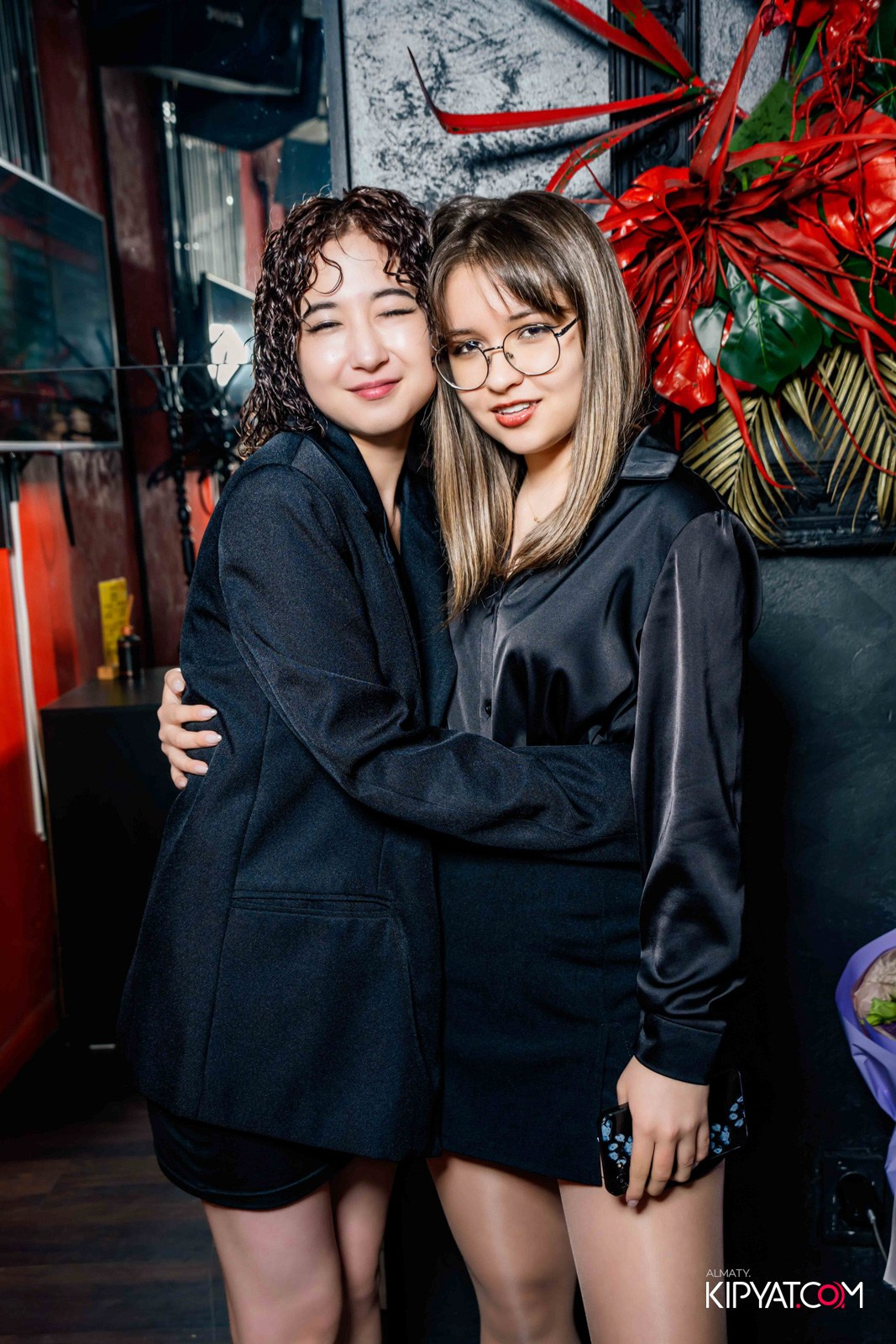 УХО И МЕДВЕДЬ НА САИНА. КИПЯТКОМ АЛМАТЫ!