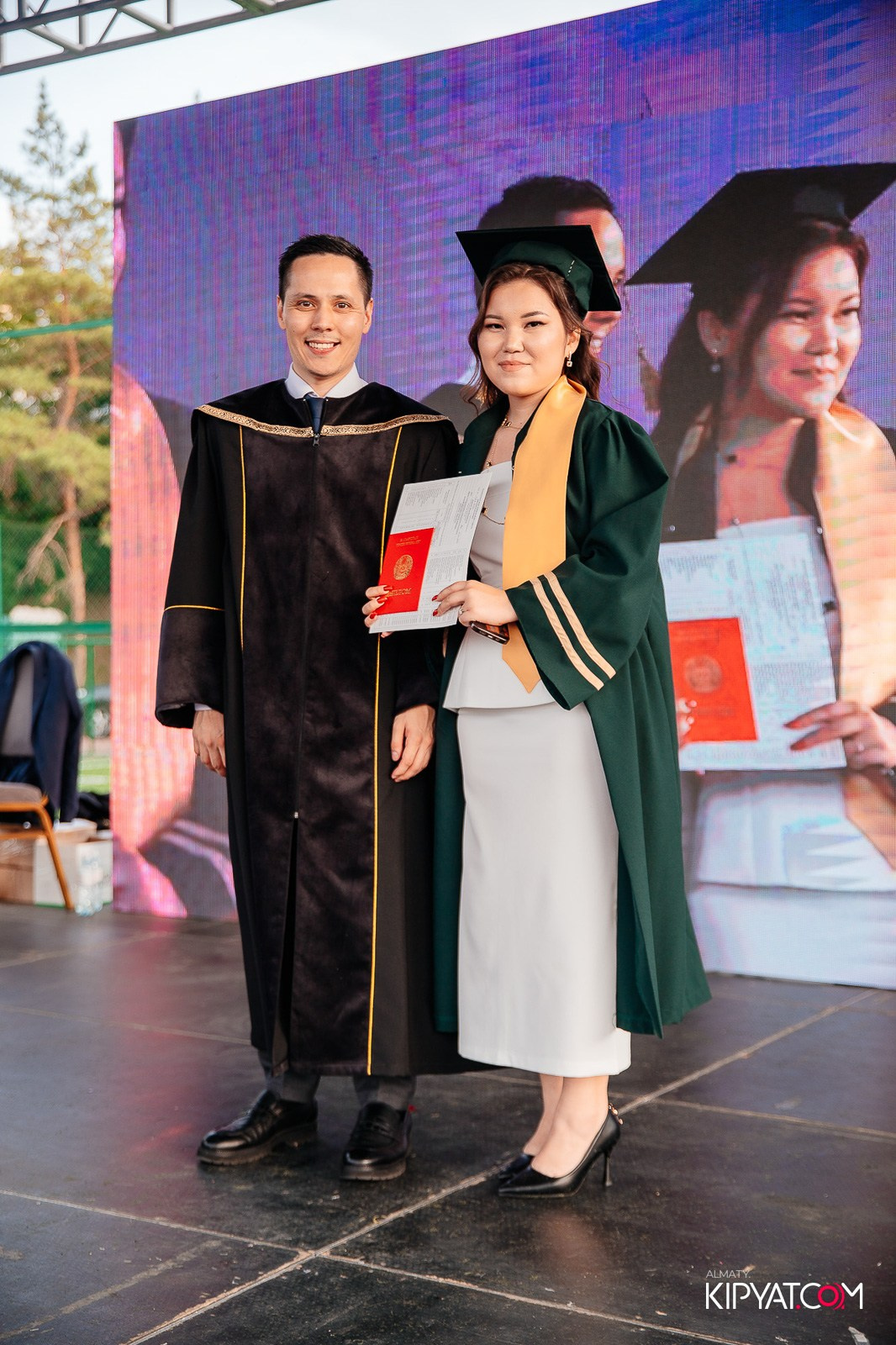 ВРУЧЕНИЕ ДИПЛОМОВ — НАРХОЗ КОЛЛЕДЖ. Part 3. КИПЯТКОМ АЛМАТЫ!