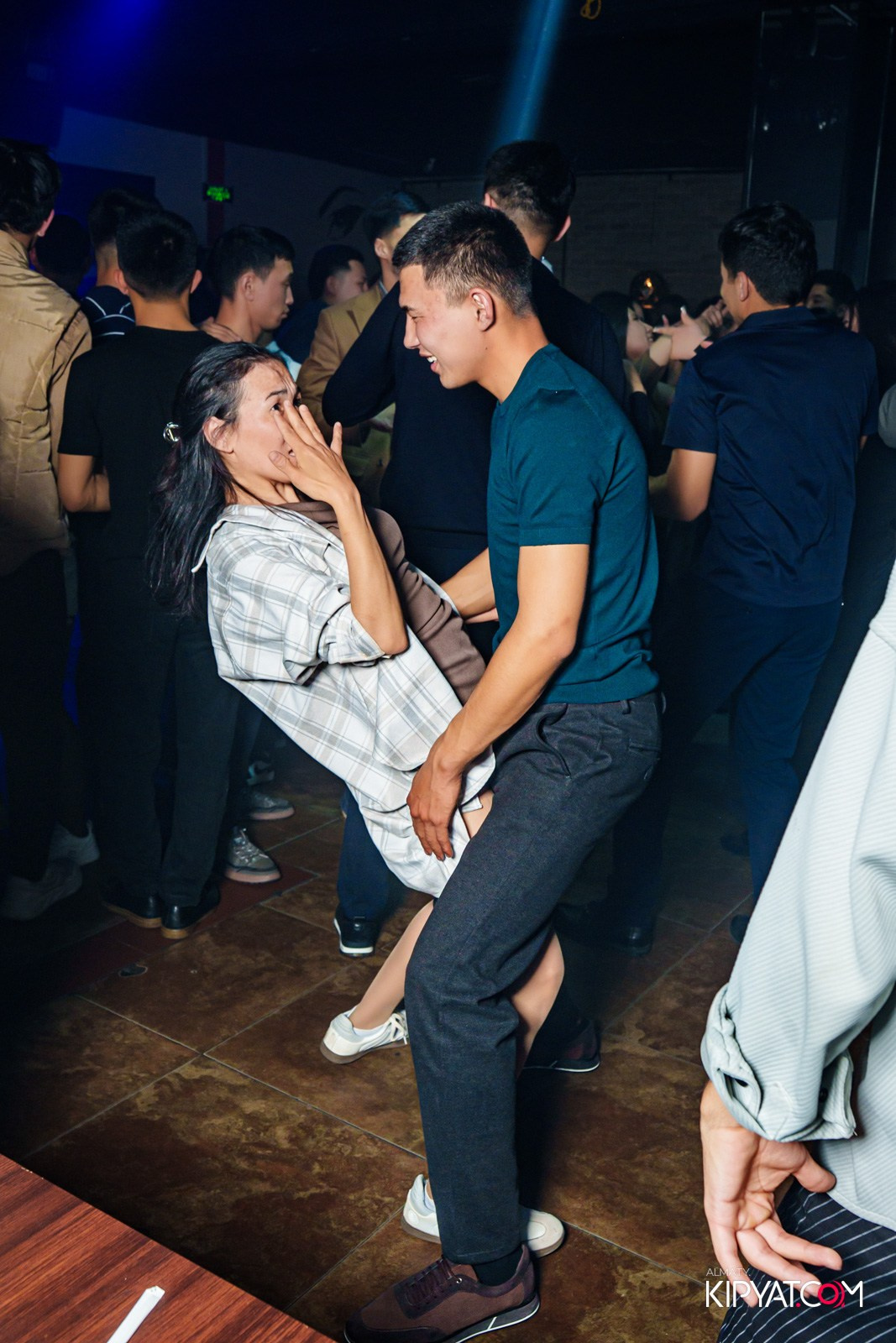 ARAGOSTA. КИПЯТКОМ АЛМАТЫ!