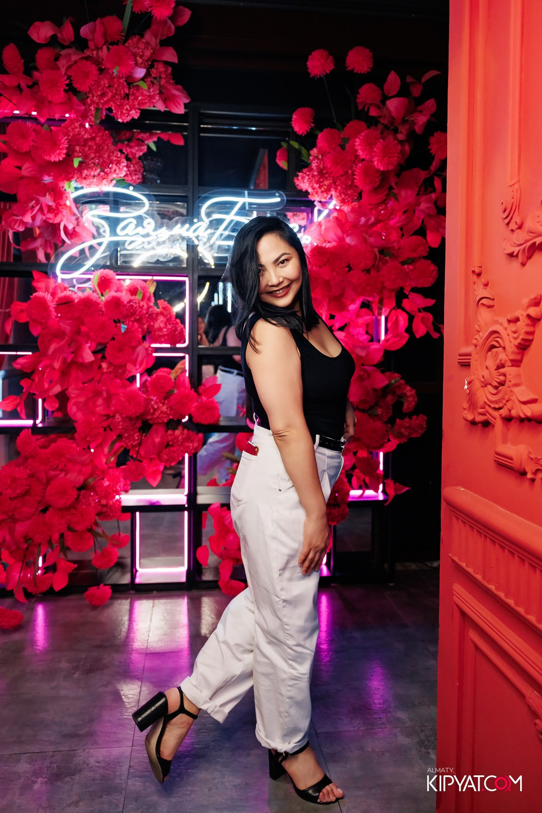 ЗАЯ, НА БИС. КИПЯТКОМ АЛМАТЫ!