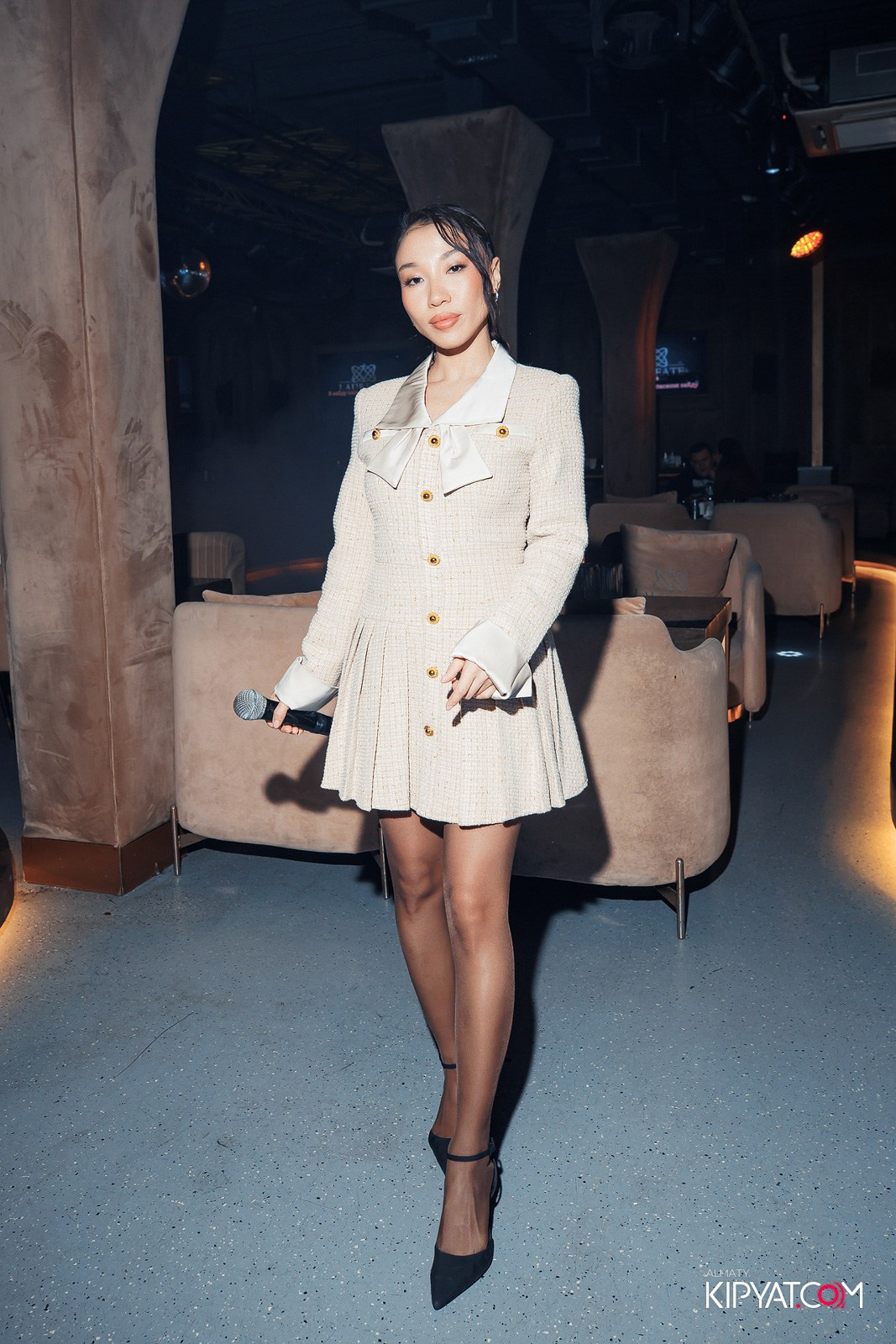 LAUREATE KARAOKE HALL. КИПЯТКОМ АЛМАТЫ!