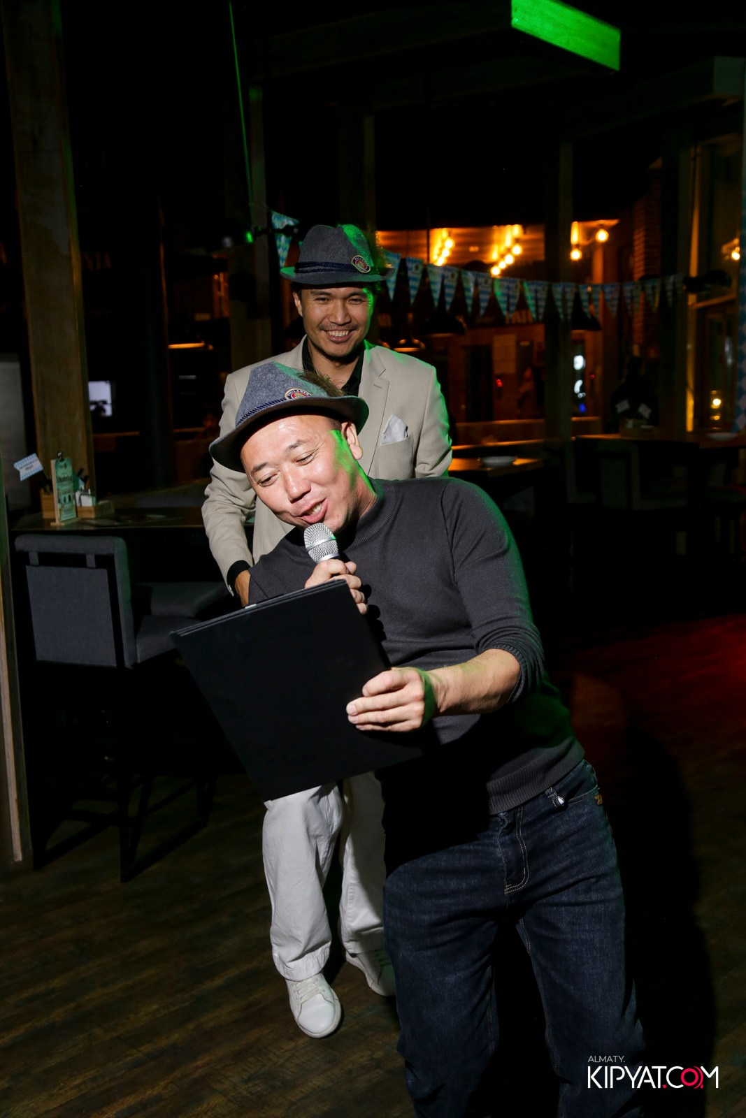 OKTOBERFEST — ПИНТА APORT MALL. КИПЯТКОМ АЛМАТЫ!