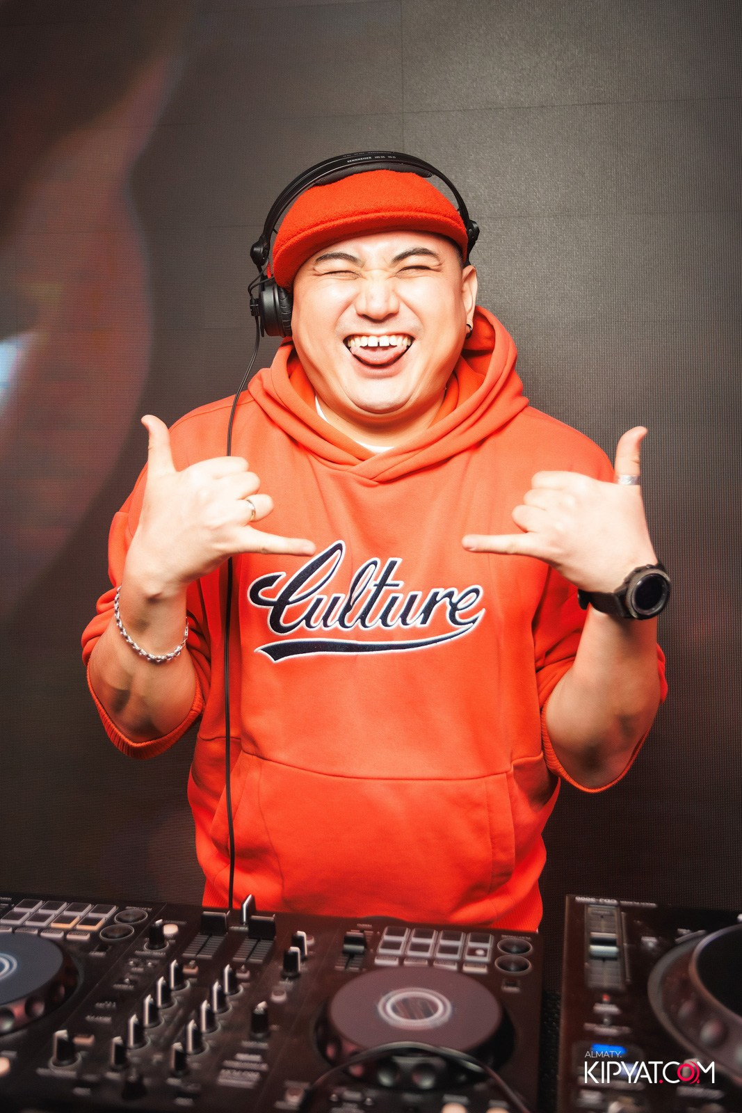 BLA BLA BAR. КИПЯТКОМ АЛМАТЫ!