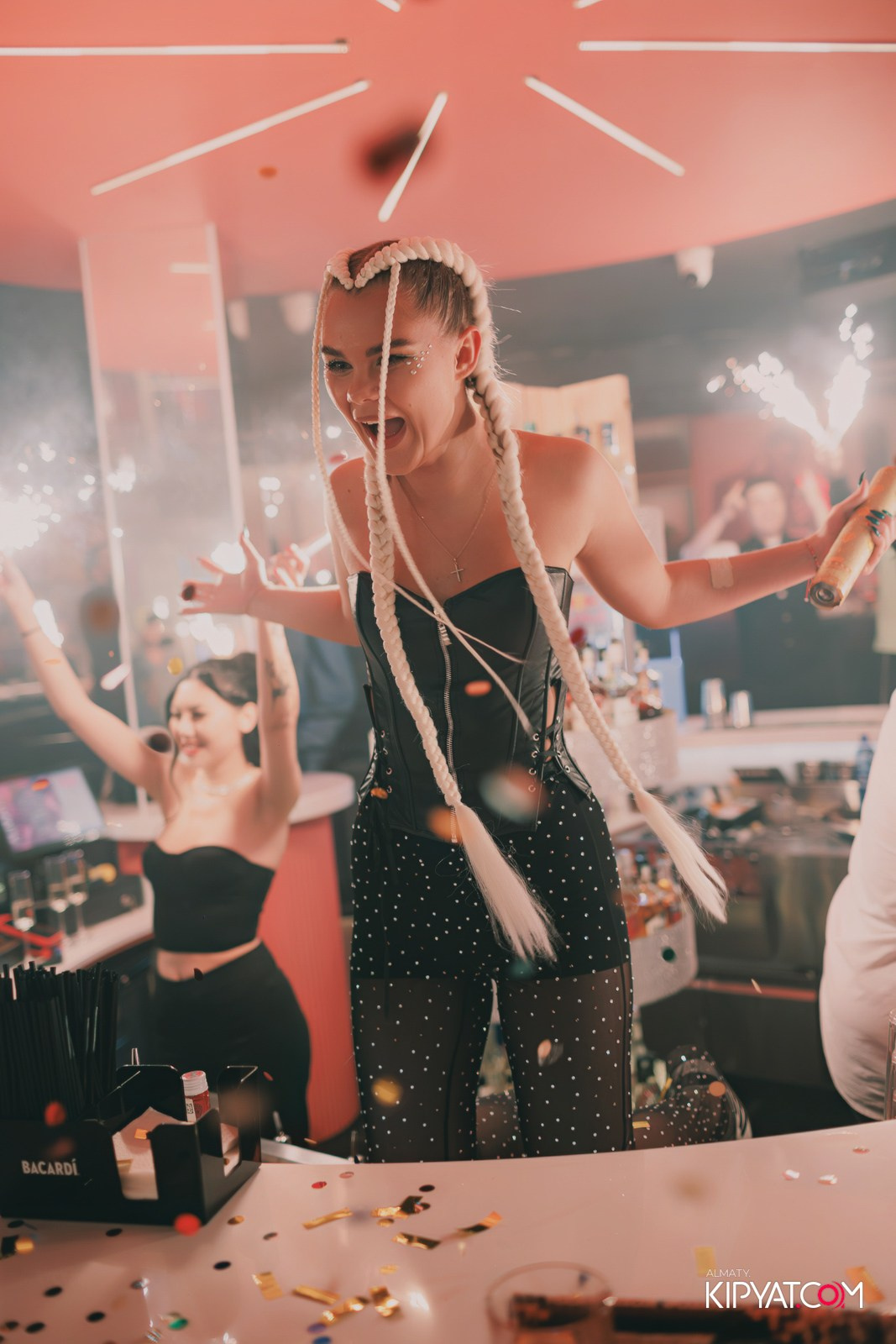 SANTA BARBARA. КИПЯТКОМ АЛМАТЫ!