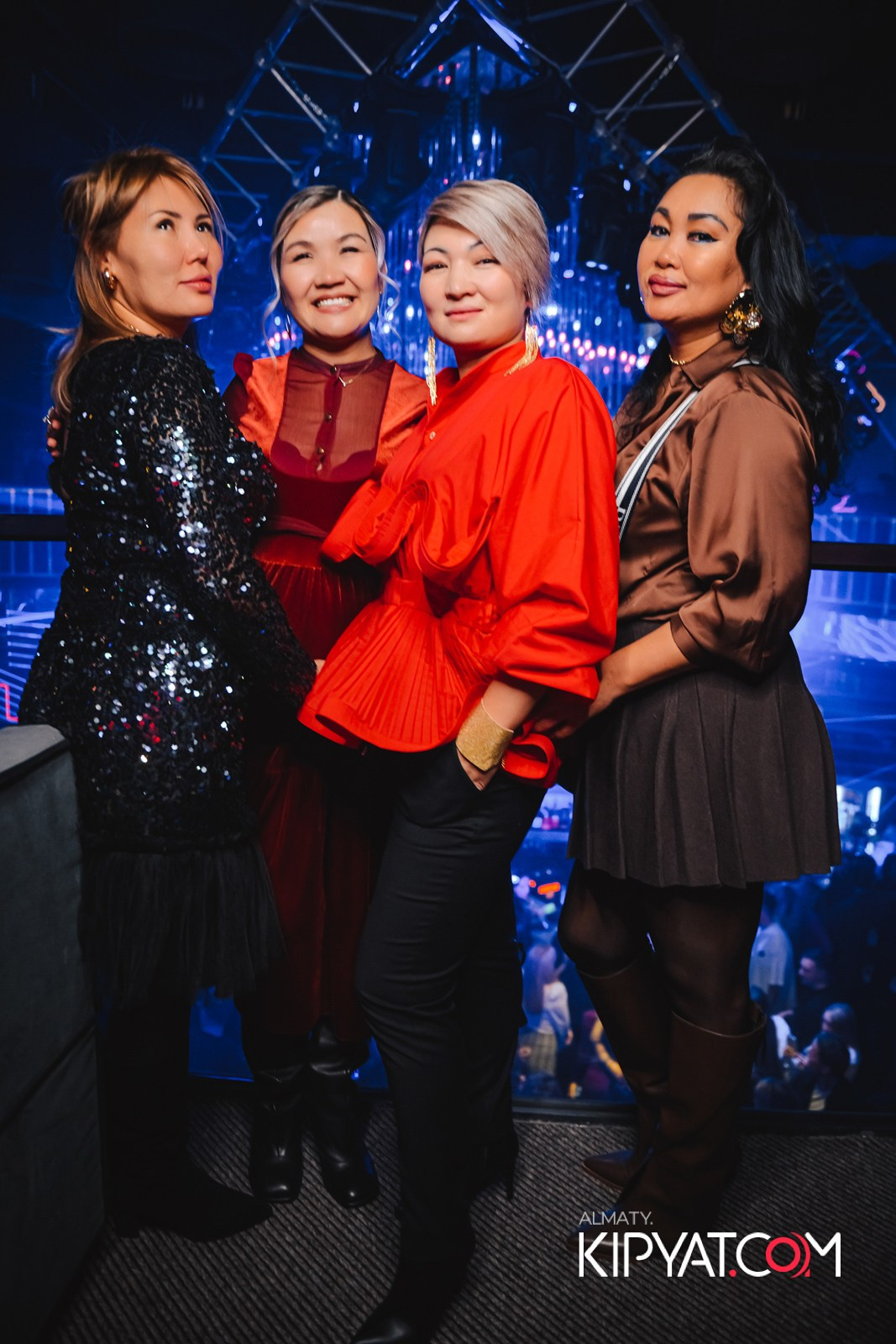 SANTA BARBARA — SPECIAL QUEST МИТЯ ФОМИН. КИПЯТКОМ АЛМАТЫ!