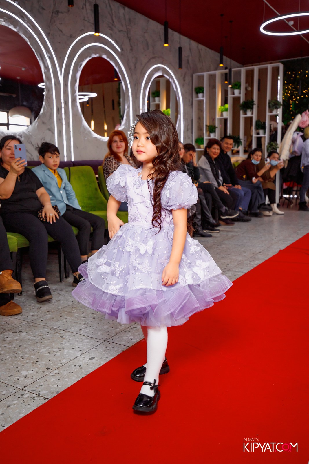 FASHION DAY 2025 КАФЕ ЖАКСЫЛЫК. КИПЯТКОМ АЛМАТЫ!