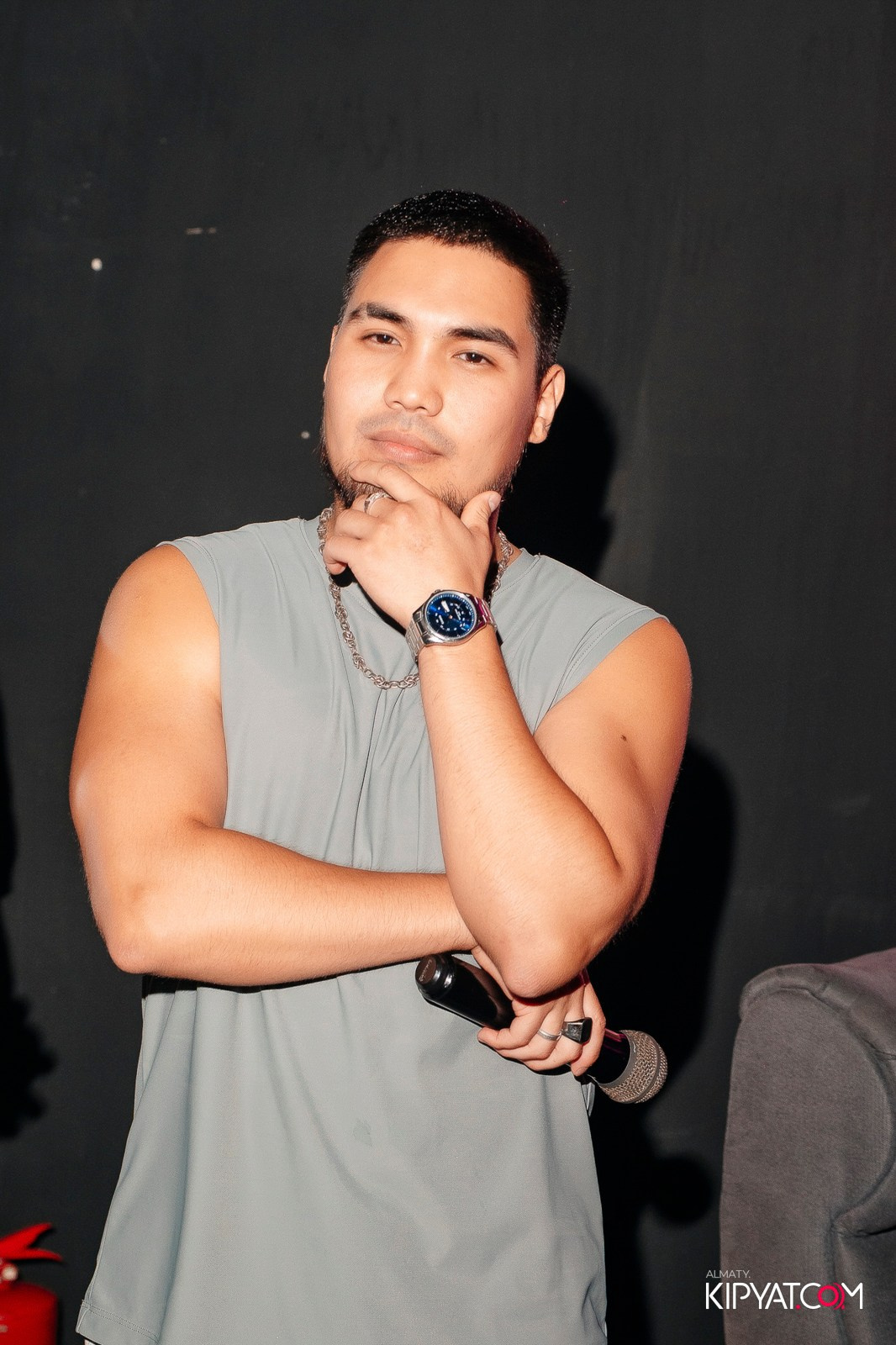 UYAT EMES BAR. КИПЯТКОМ АЛМАТЫ!