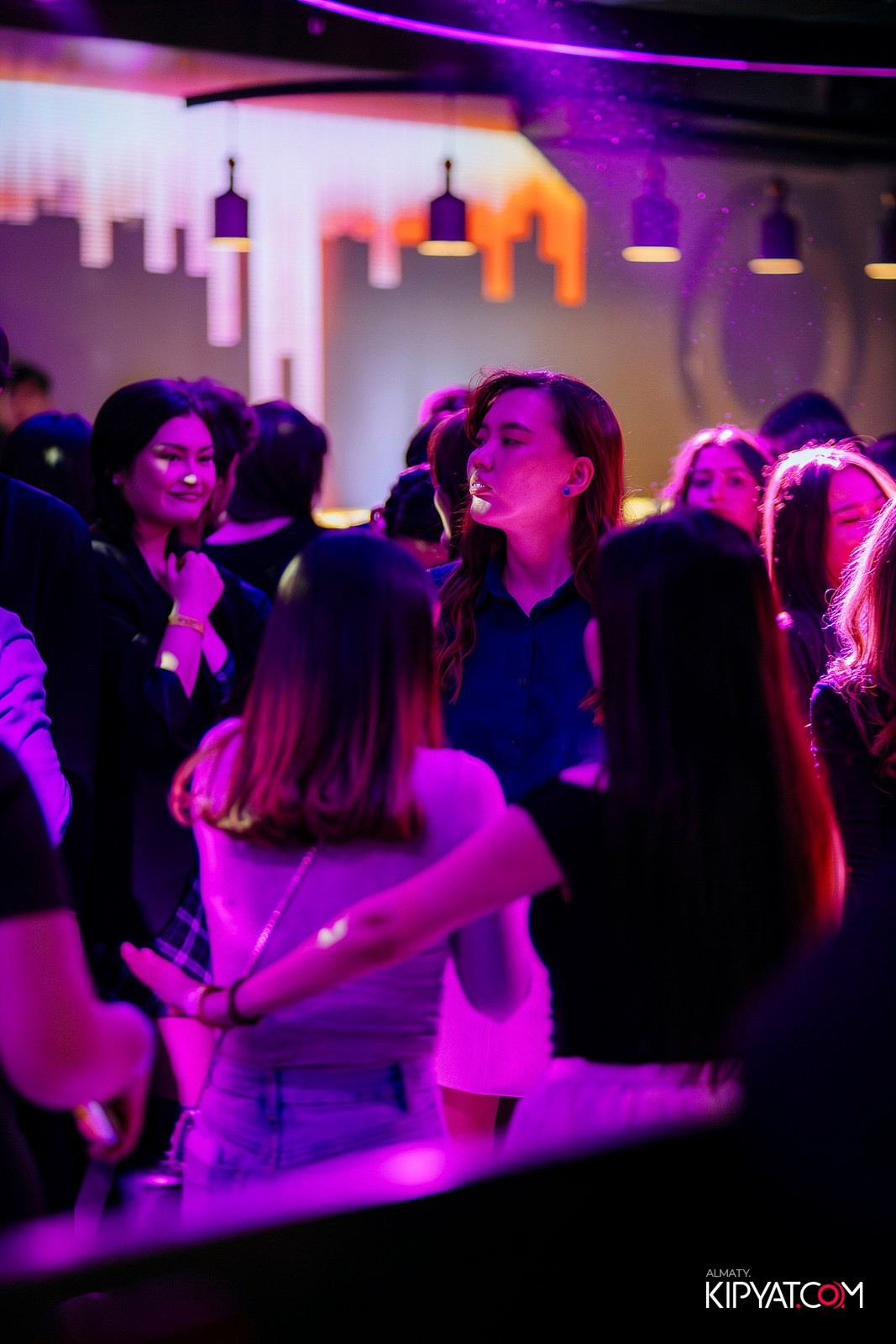 EVENT BAR. КИПЯТКОМ АЛМАТЫ!