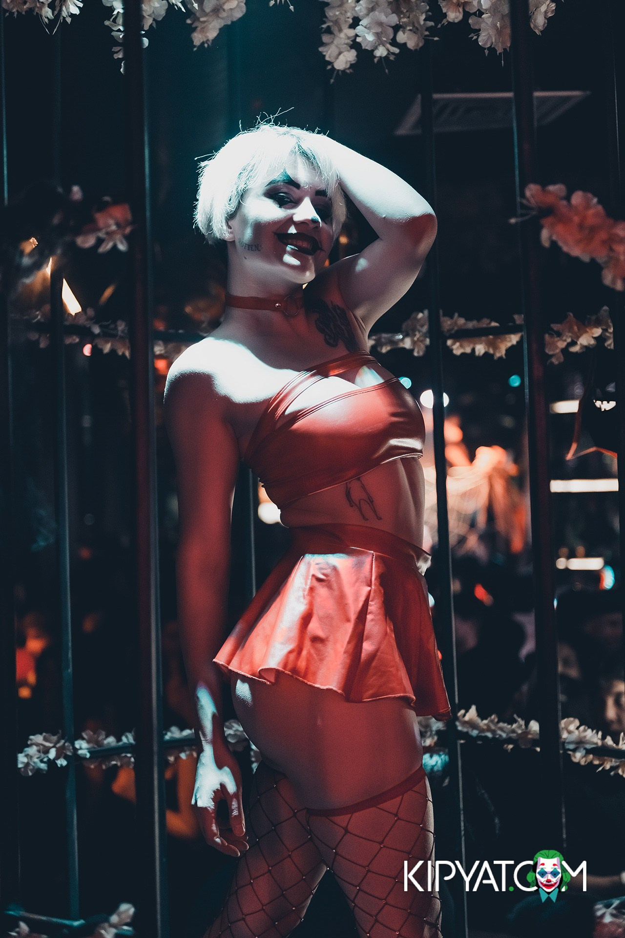 UYAT EMES BAR. КИПЯТКОМ АЛМАТЫ!