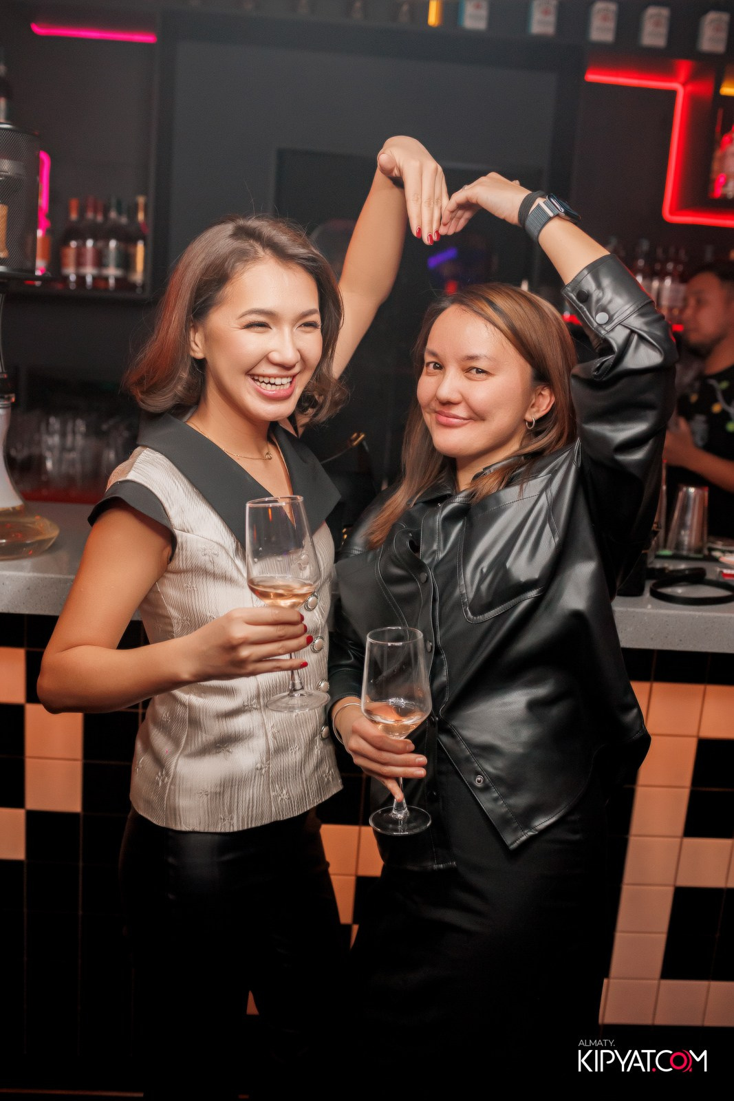 BEAUTY ЁЛКА SANTA BARBARA SPECIAL GUEST ГРУППА MILLENIUM 5 ТРИБЬЮТ ШОУ. КИПЯТКОМ АЛМАТЫ! Фотосъемка мероприятий в Алматы