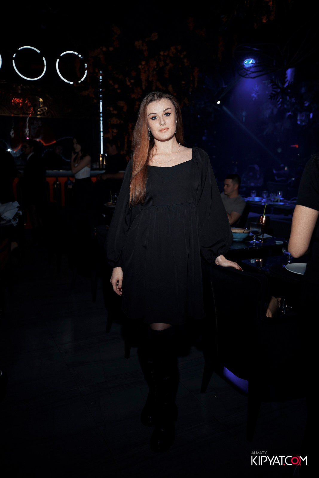 FRIENDS BAR & TERRACE. КИПЯТКОМ АЛМАТЫ! Фотосъемка мероприятий в Алматы