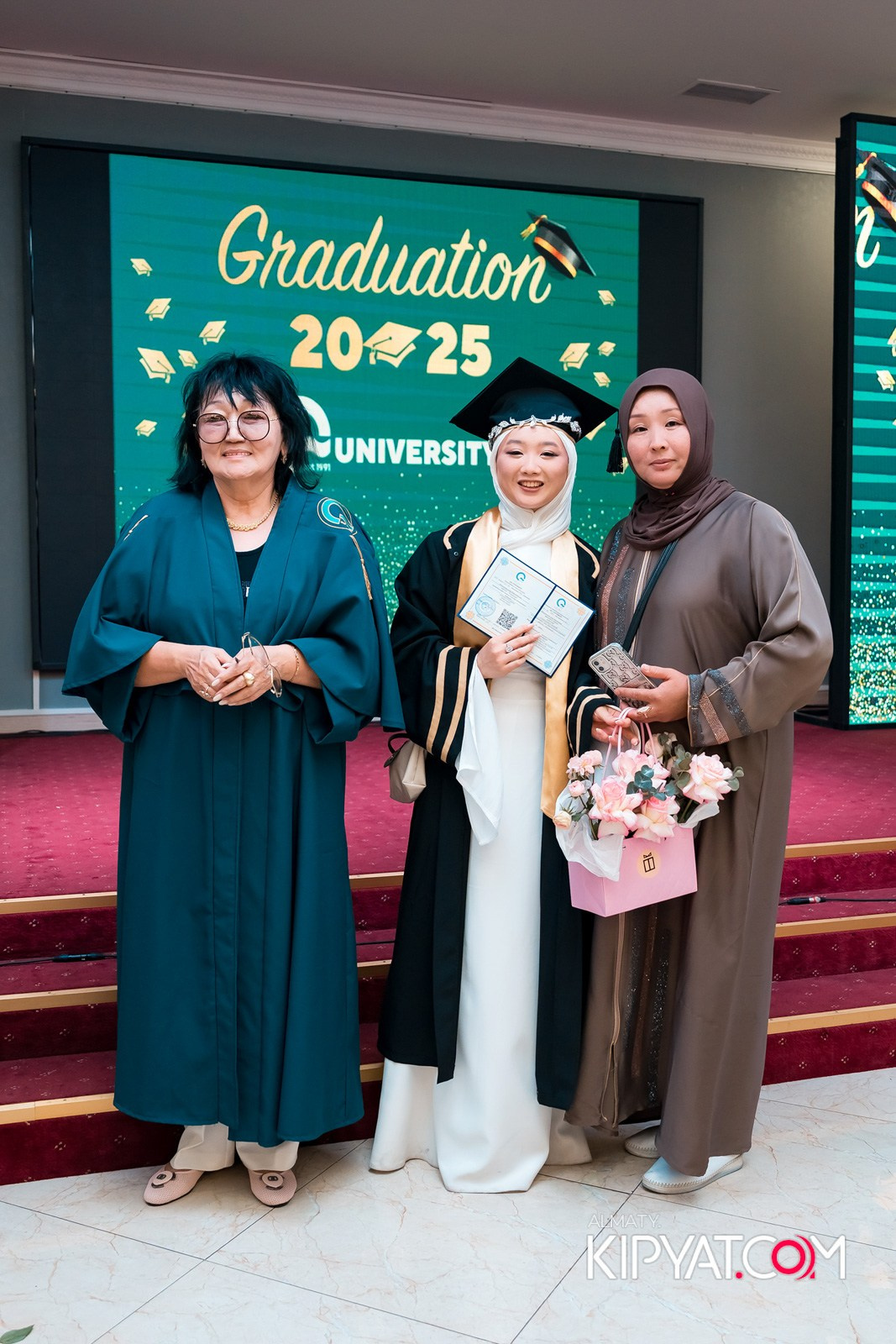 GRADUATION 2025 Q UNIVERSITY. КИПЯТКОМ АЛМАТЫ!