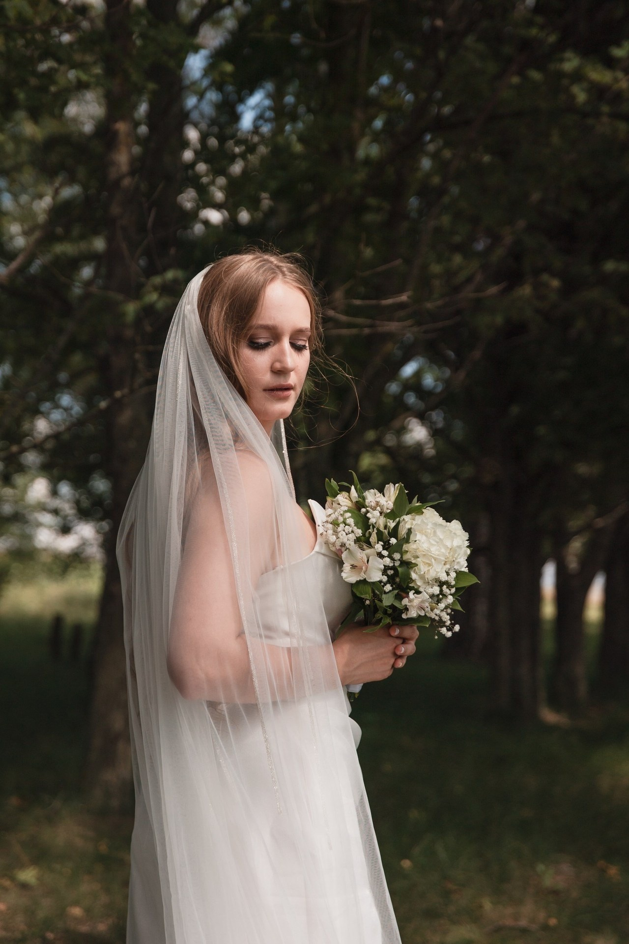 Свадебная поэма. Фотограф в Старом Осколе, Губкине Надежда Приболовец