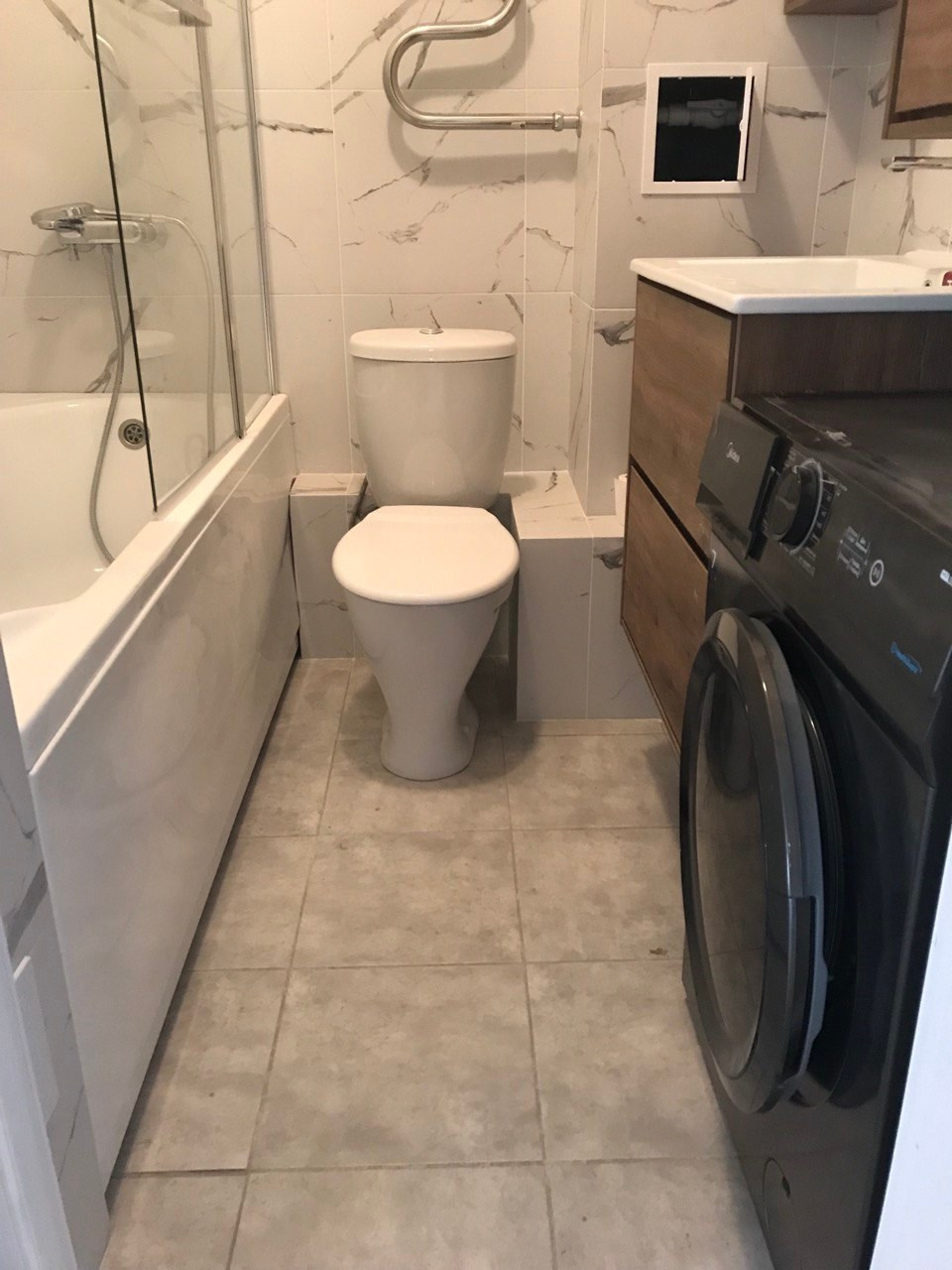 Ванная комната (ул. Генерала Махмута Гареева д. 5). Ремонт санузла, туалета, ванной под ключ в Казани. Укладка плитки