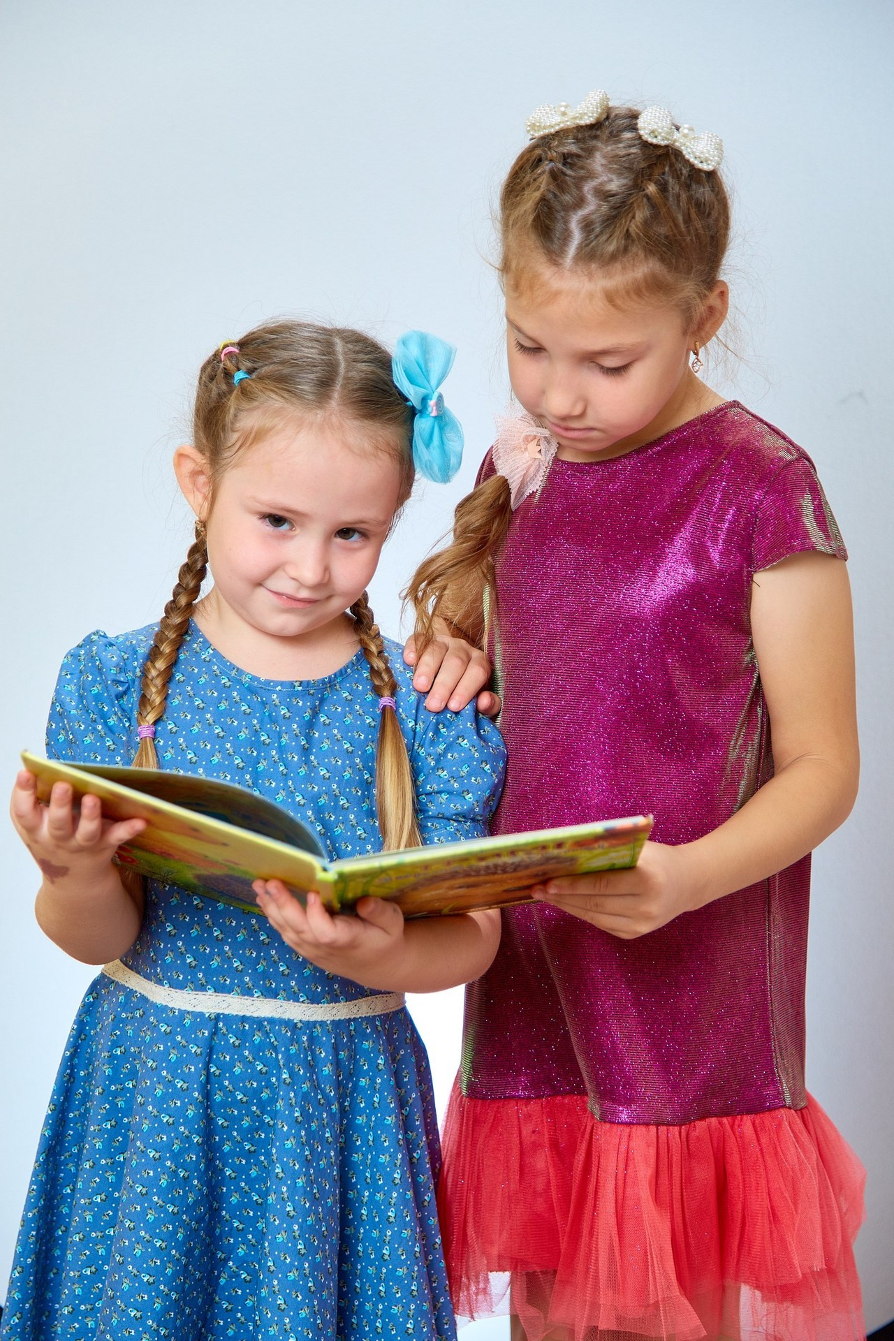 Отзывы о работе фотографа для школы и детского сада в Новосибирске. Выпускной альбом Новосибирск