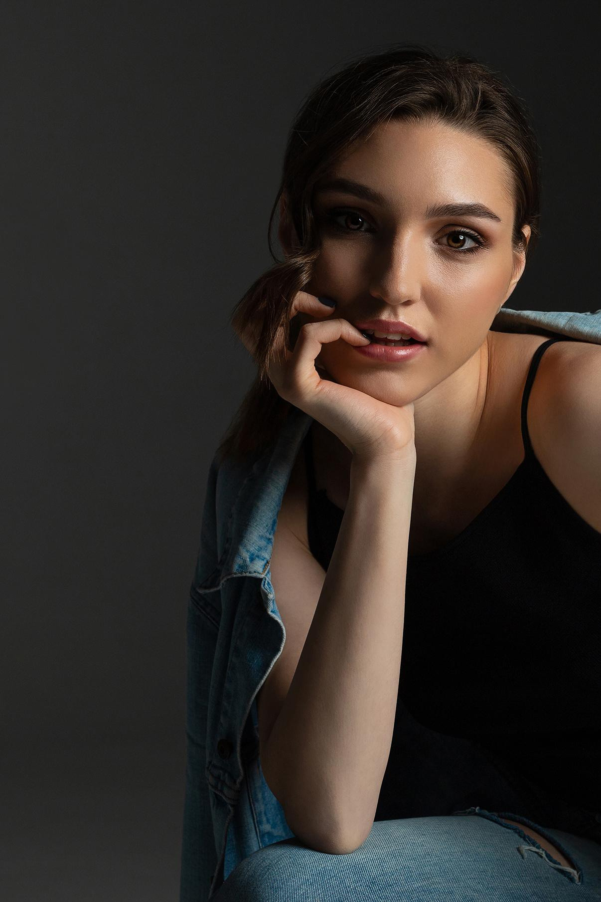 Фотостудия Laboratory, зал LOFT FABRIKA. Практический урок. Фотограф Пермь. Свадьбы. Семья и дети, школа, д. сад. Фотокниги