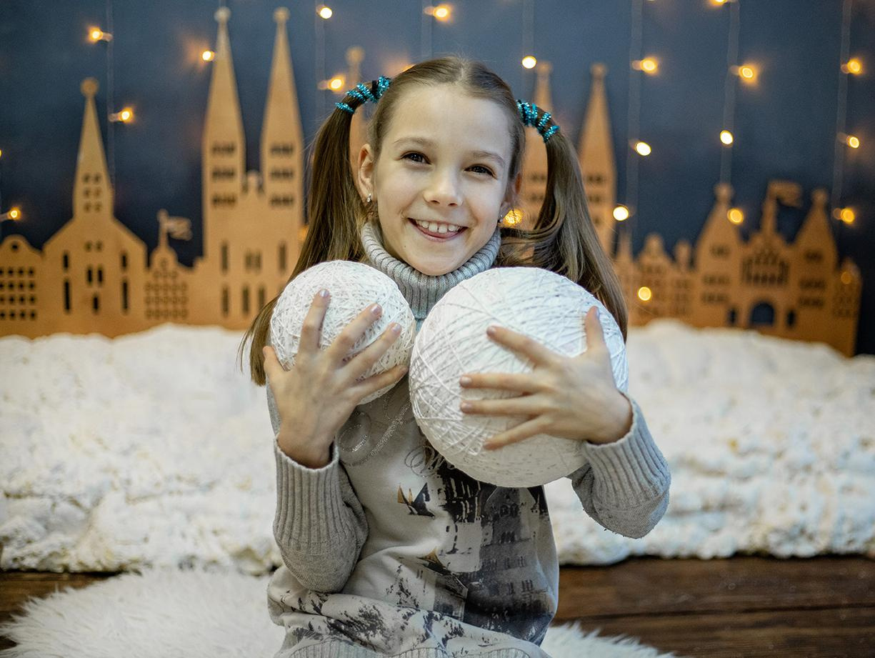 В студии «Карамель». Фотограф Пермь. Свадьбы. Семья и дети, школа, д. сад. Фотокниги