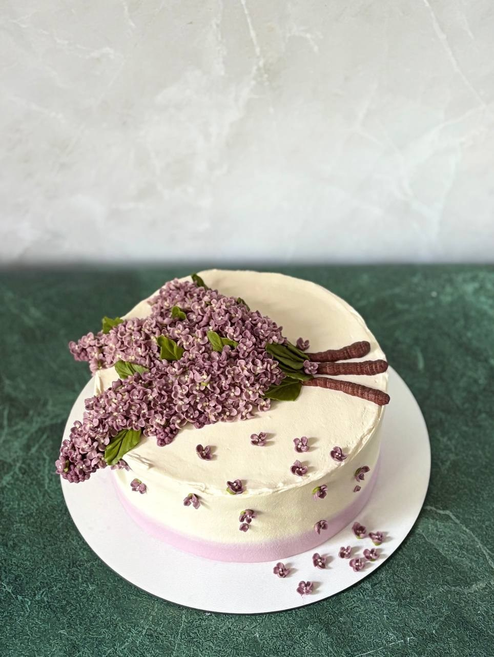 Работы учениц. Аникина Юлия / Кремовая флористика в корейской технике