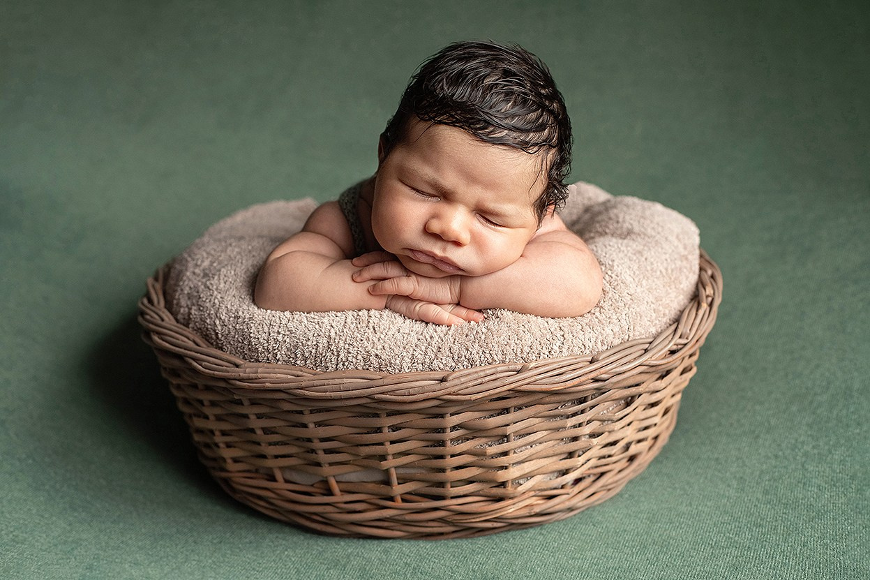 Newborn. Фотограф новорожденных в Екатеринбурге Татьяна Продан