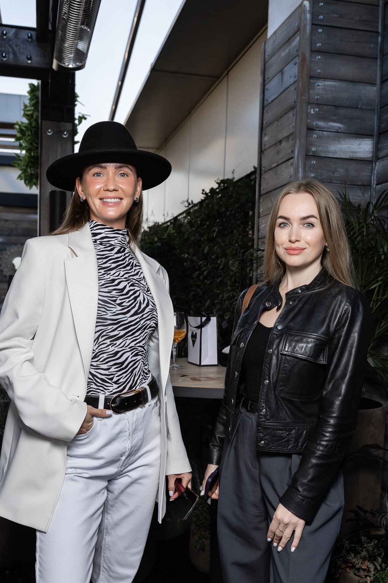 Odyssey partry. Ещё не вечер Viktor Petrov Birthday. Фотограф в Санкт-Петербурге — Сергей Петров