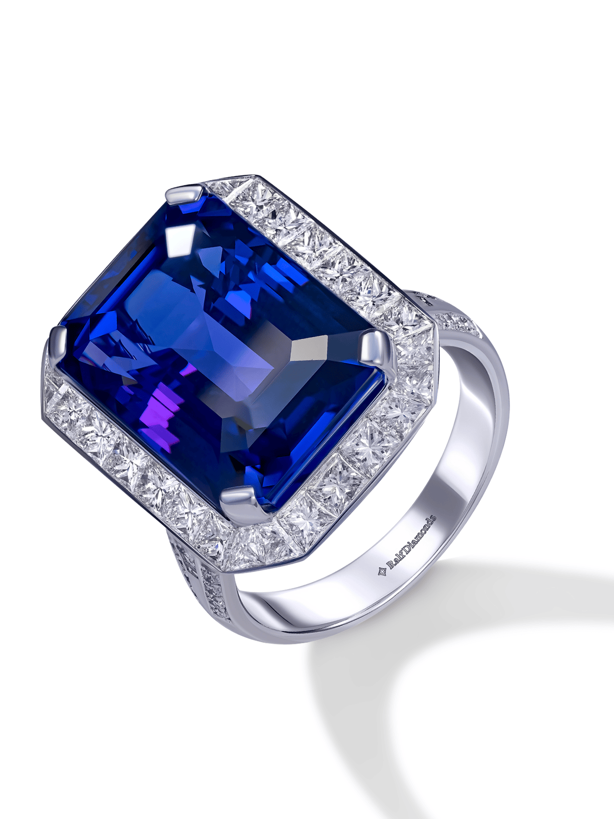 Фотосъёмка ювелирных украшений для маркетплейсов — Lab88. Lab88, фотостудия для маркетплейсов — фото и видео для Ozon, Wildberries, Яндекс.Маркет