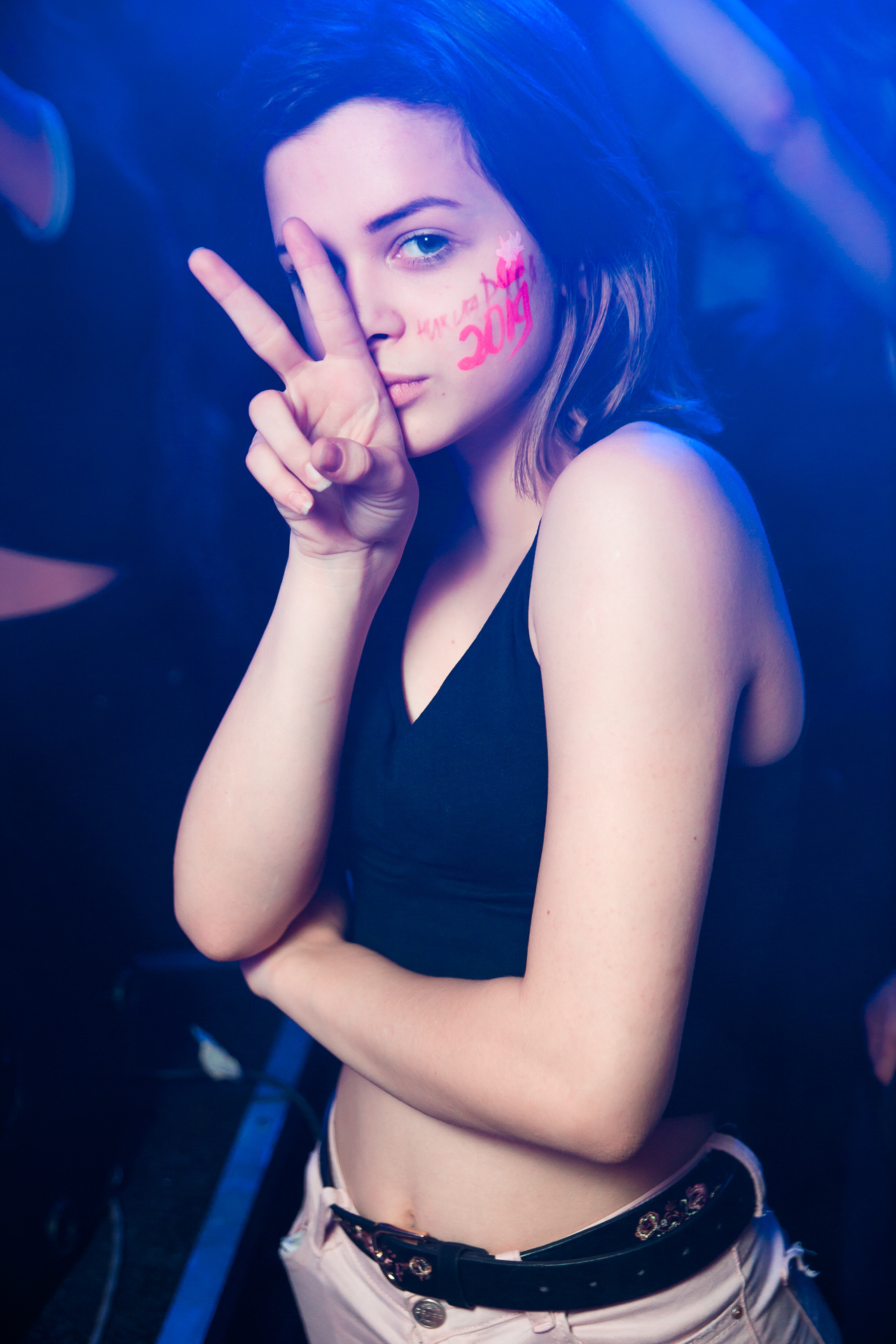 Вечеринки в ночных клубах. Свободный фотограф