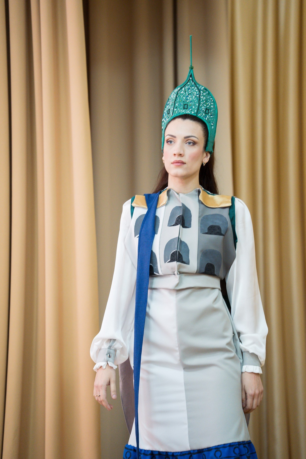 Царскосельский кутюрье. Репортажная съёмка в Санкт-Петербурге, Константин Петров