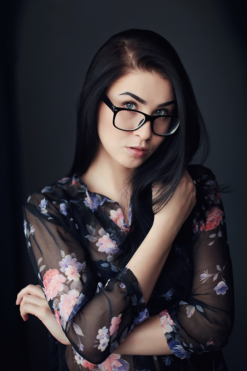 Индивидуальная фотосессия в студии Екатеринбурга. Семейный фотограф Ульяна Вдовкина г. Екатеринбург