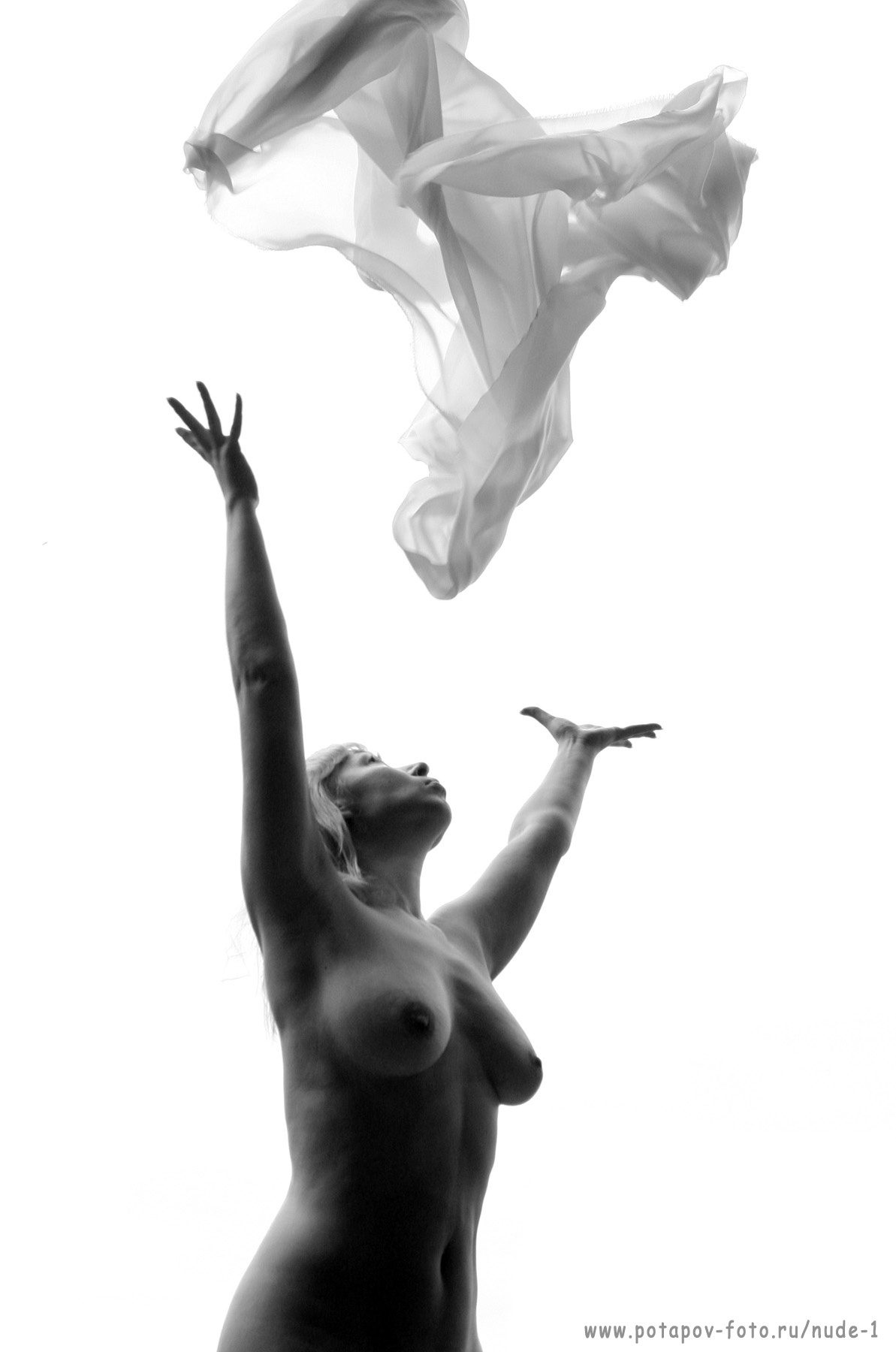 Ню на природе. Московский фотограф Дмитрий Потапов