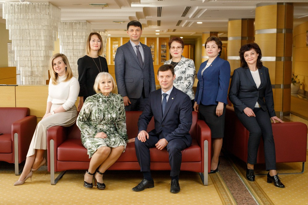 Коллективный групповой портрет - Фотосъемка - Портфолио фотографа. Промышленный фотограф | Бизнес-фотосессии | Казань и РФ