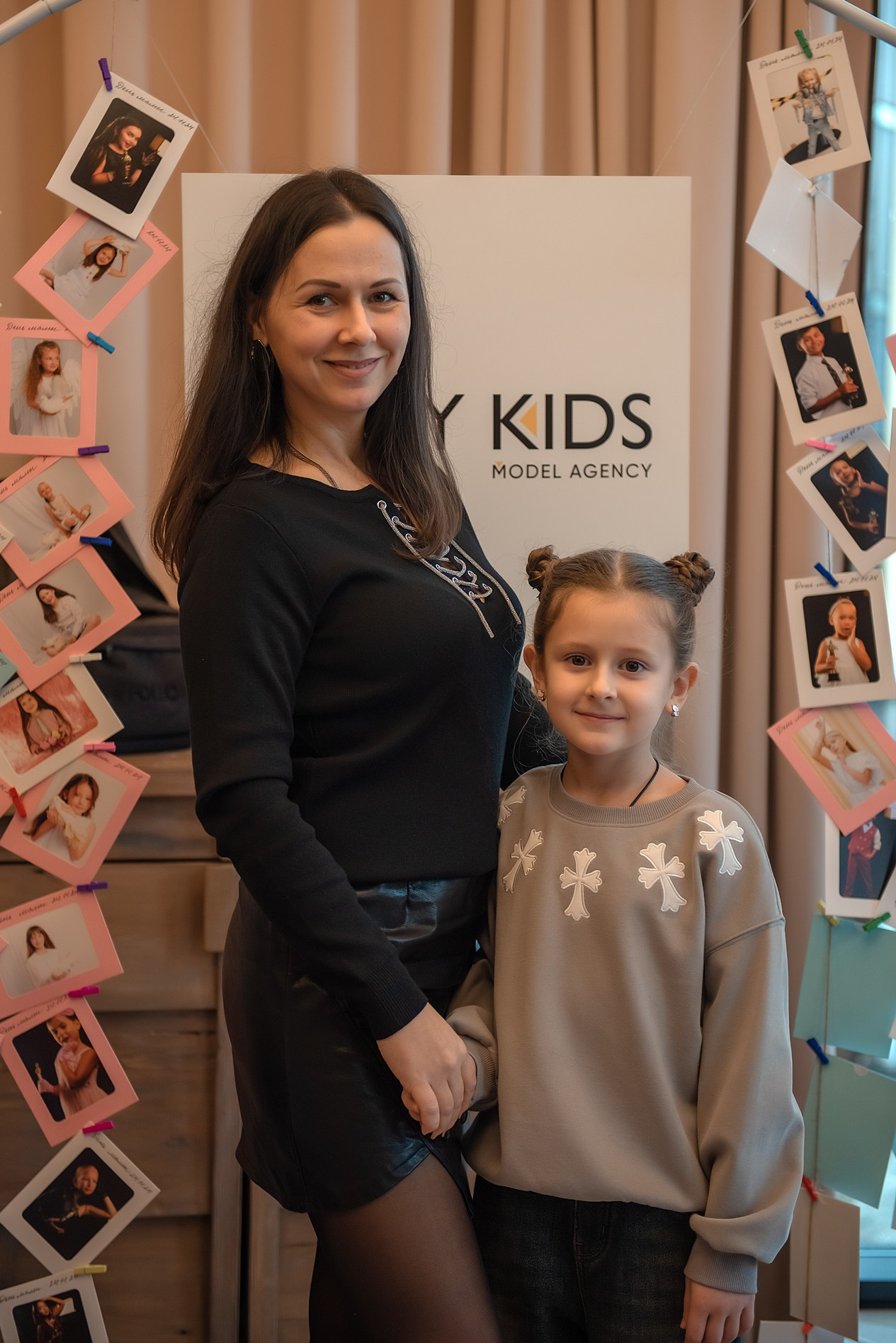 HAPPYkids дефиле в день мамы. Семейный и коммерческий фотограф в Сочи Александр Бодунов