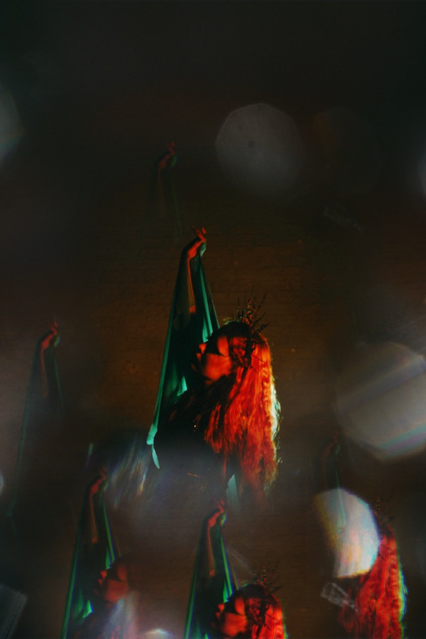 Тёмная вода. Рокография. Аля Рашпиль. Фотограф Москва