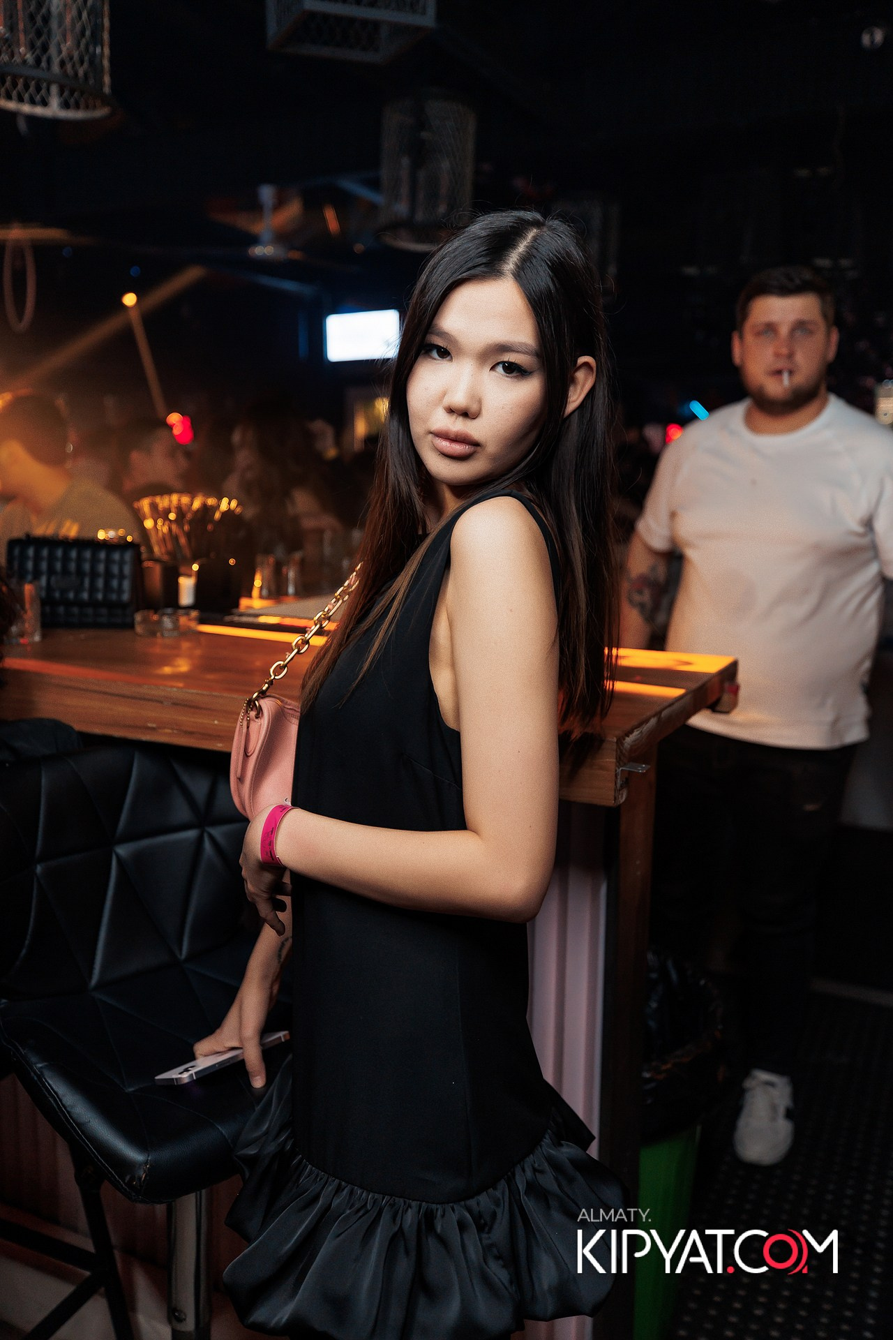 BANGLAROAD BAR SPECIAL GUEST: ASIK. КИПЯТКОМ АЛМАТЫ!