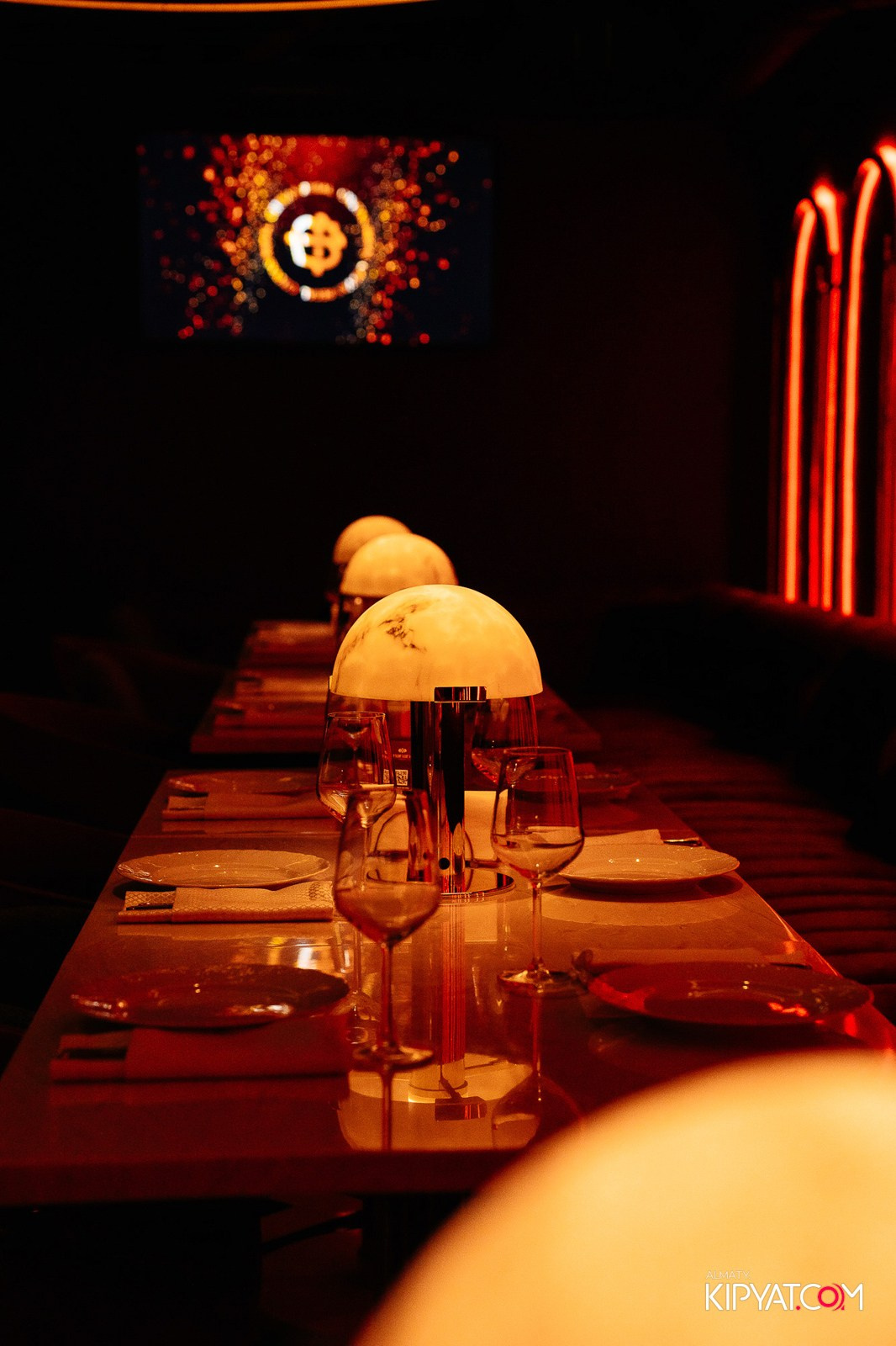 QUEEN. КИПЯТКОМ АЛМАТЫ!