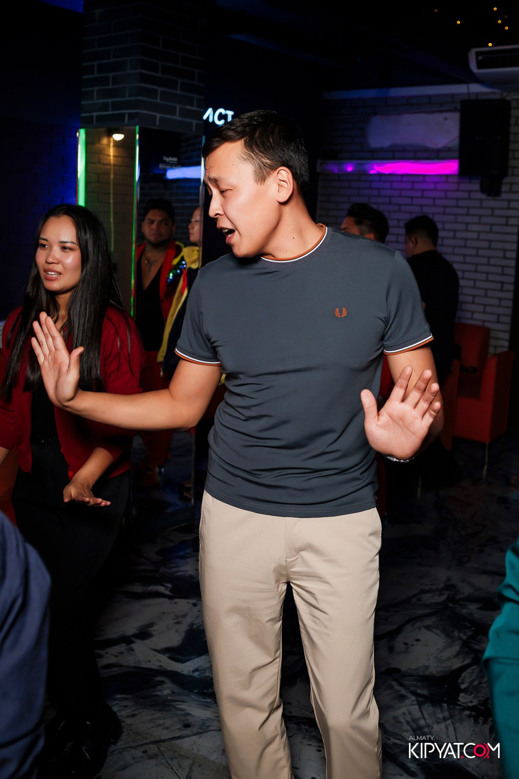 КАРАОКЕ DOREMI. КИПЯТКОМ АЛМАТЫ! Фотосъемка мероприятий в Алматы