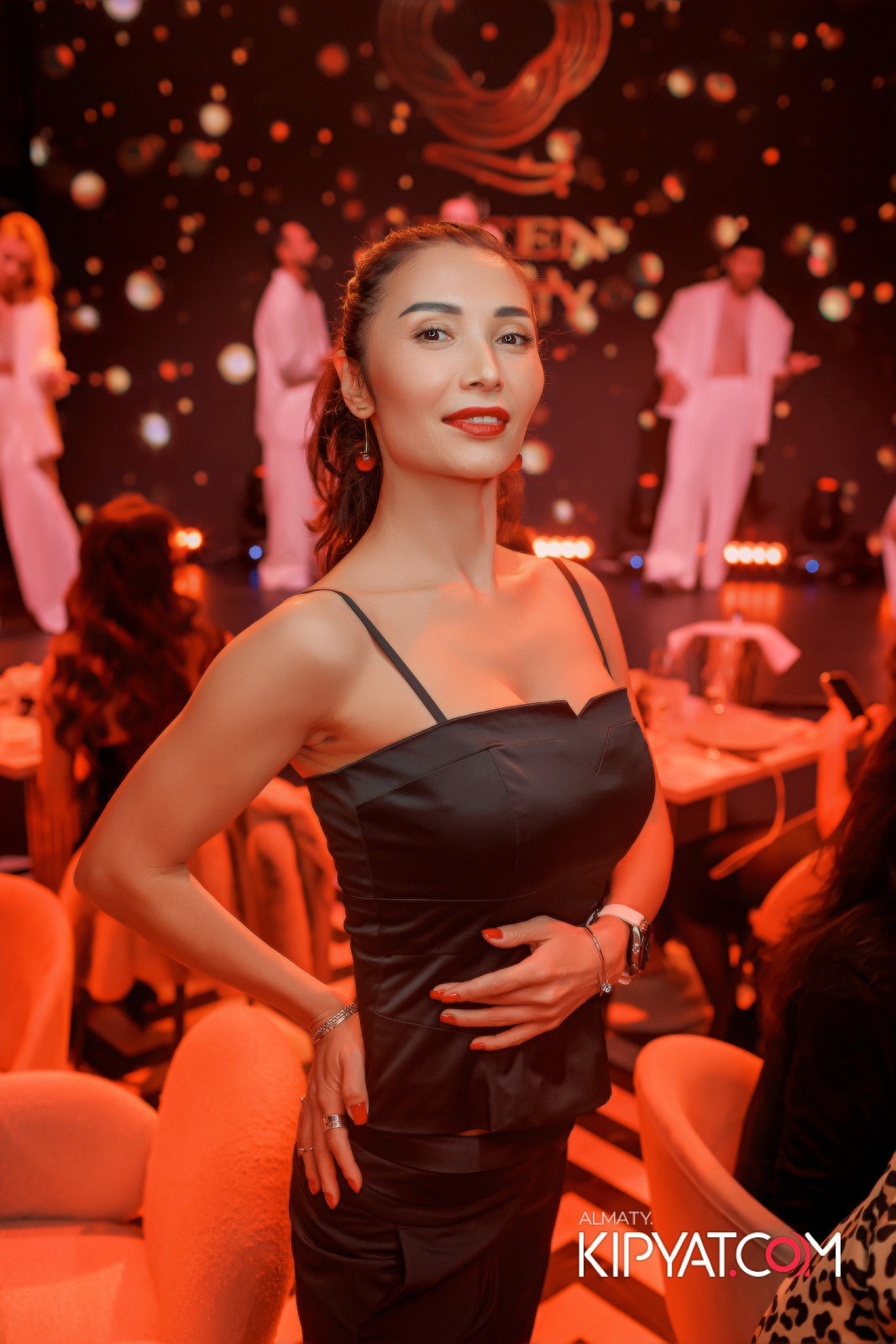 QUEEN. КИПЯТКОМ АЛМАТЫ!