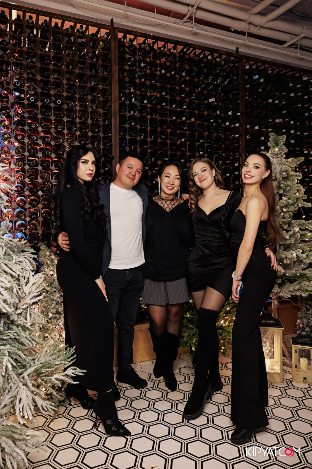 РЕСТОРАН MANANA. КИПЯТКОМ АЛМАТЫ!