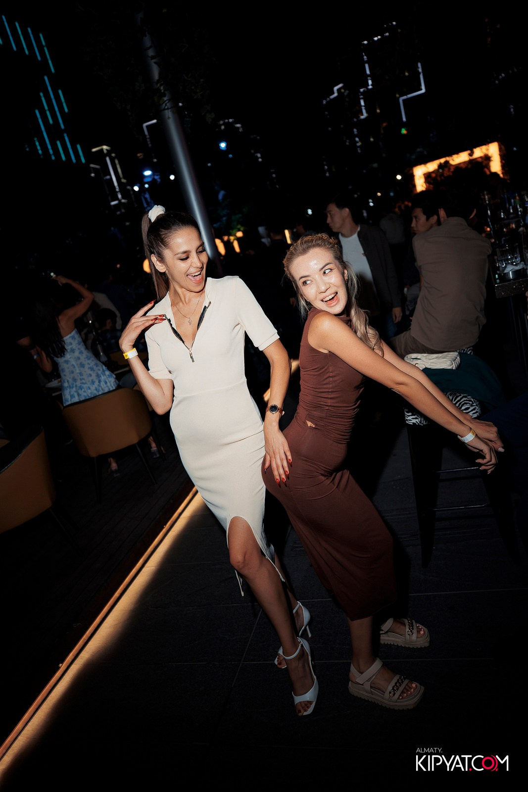 EVENT BAR. КИПЯТКОМ АЛМАТЫ!