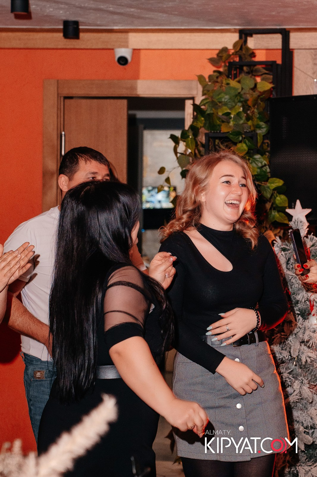 MODI RESTORANCHIK. КИПЯТКОМ АЛМАТЫ!