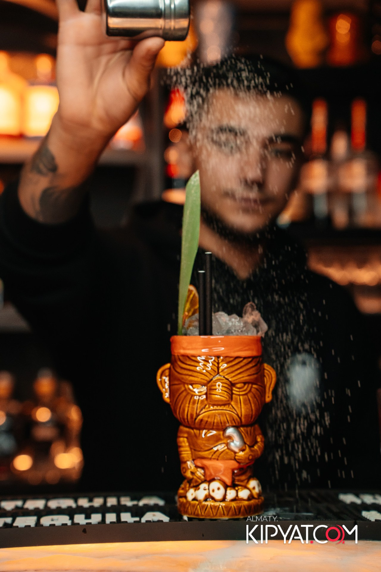 HOOKAH PLACE ALMATY. КИПЯТКОМ АЛМАТЫ!