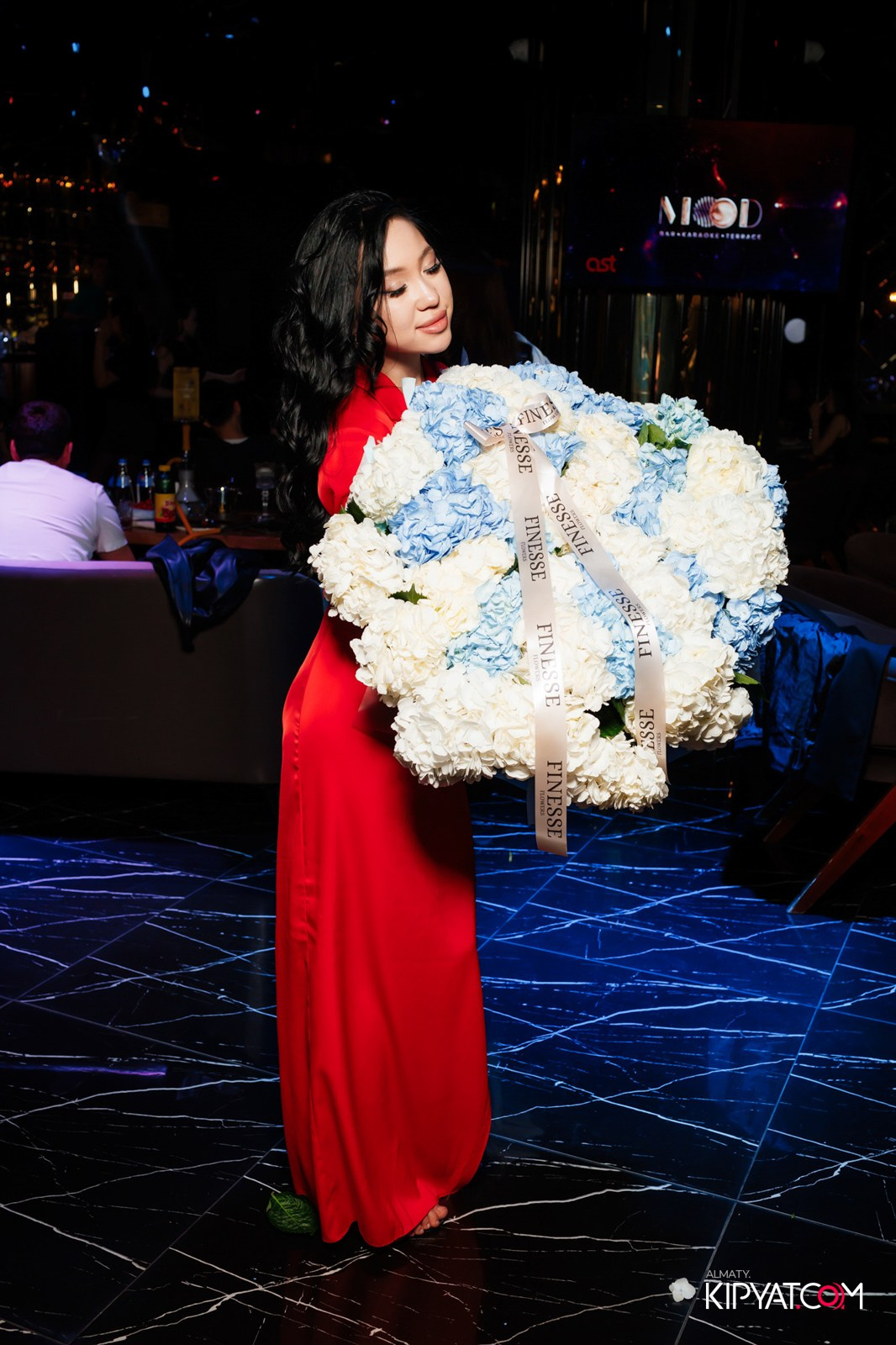 MOOD KARAOKE & TERRACE. КИПЯТКОМ АЛМАТЫ!