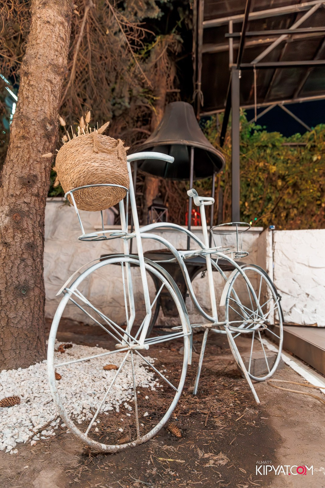 MYKONOS BAR. КИПЯТКОМ АЛМАТЫ!