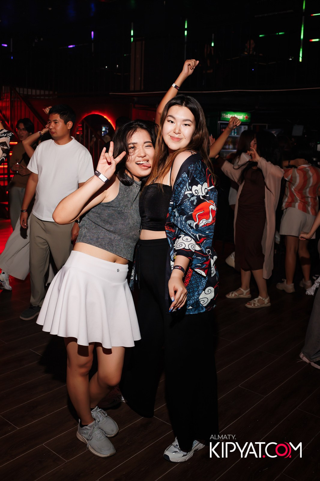НОЧНОЙ КЛУБ ICON. КИПЯТКОМ АЛМАТЫ!