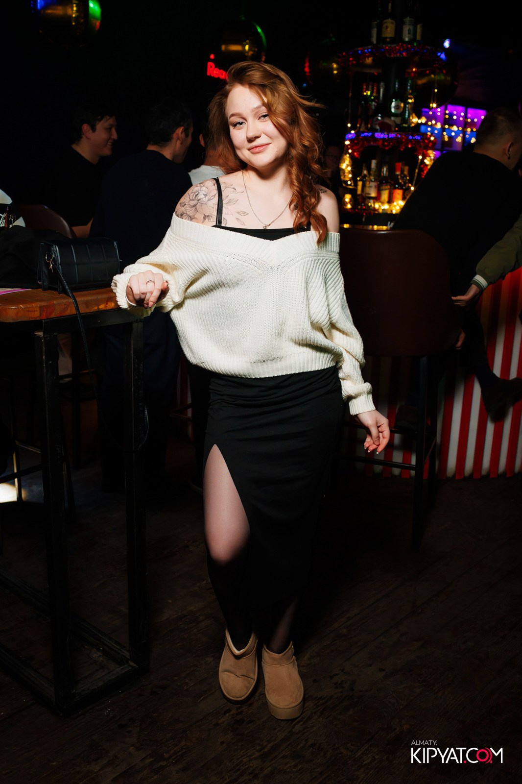 UYAT EMES BAR. КИПЯТКОМ АЛМАТЫ!