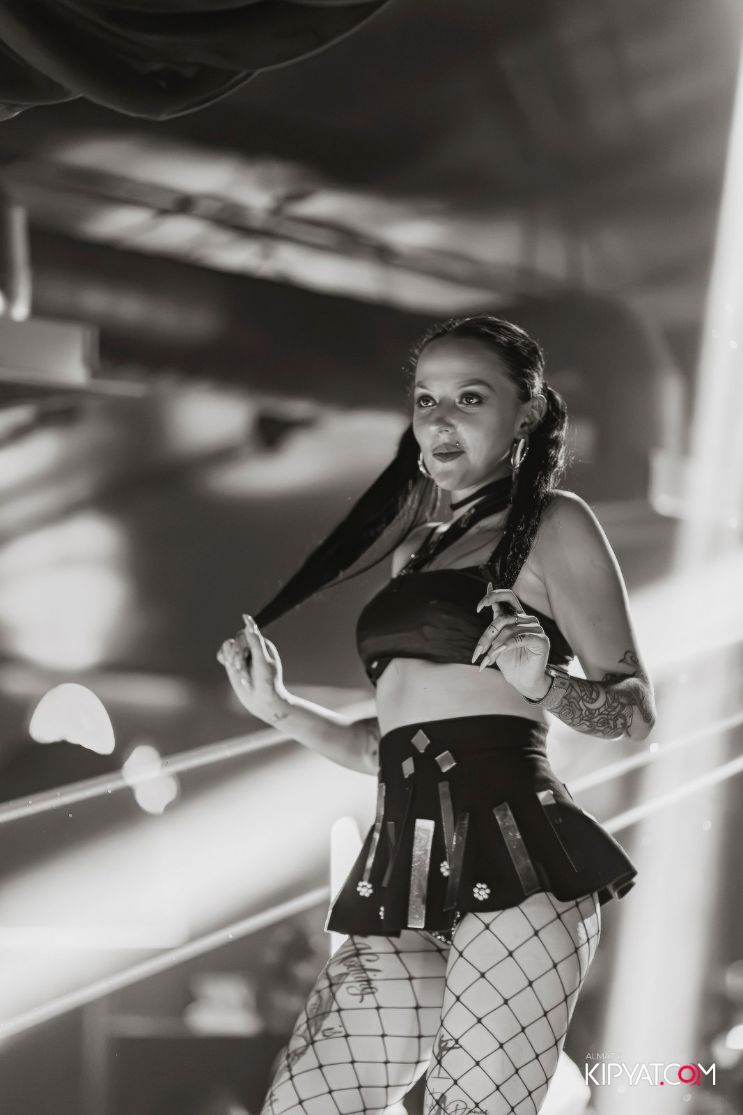 UYAT EMES BAR. КИПЯТКОМ АЛМАТЫ!