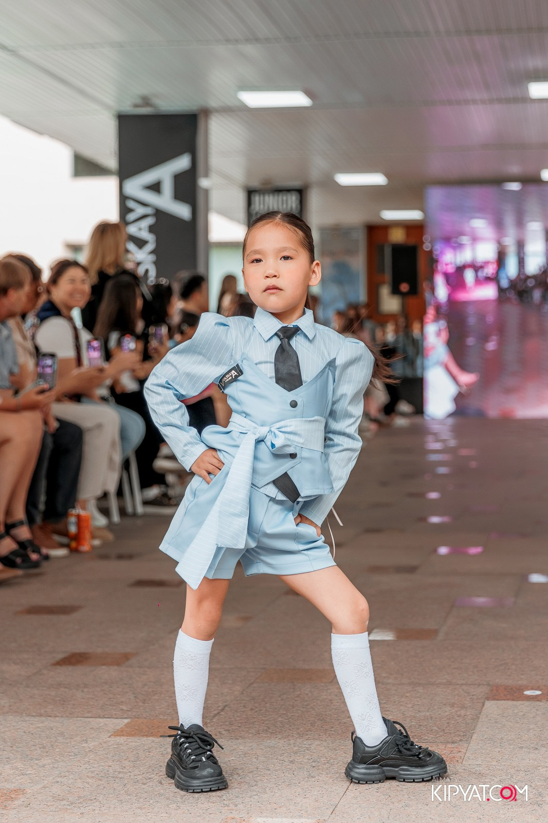 JUNIOR FASHION SHOW. КИПЯТКОМ АЛМАТЫ!