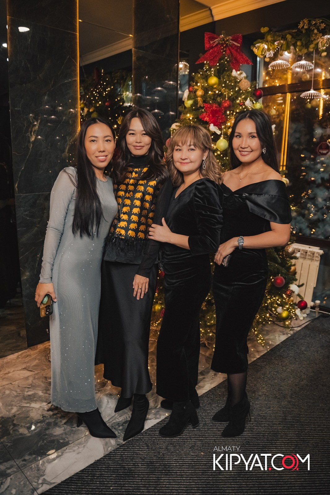 БАР ПАНАЕХАЛИ НА ДОСТЫК. КИПЯТКОМ АЛМАТЫ!